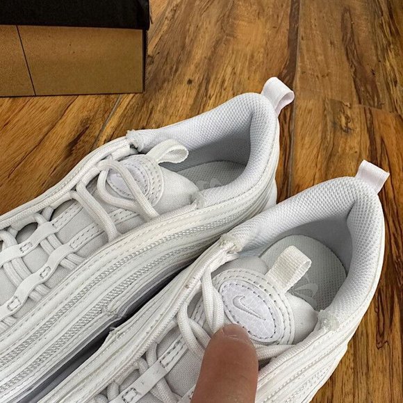 Nike Air Max 97 Triple White Women's Sneaker Sizes US7 NWT - Picture 5 of 9